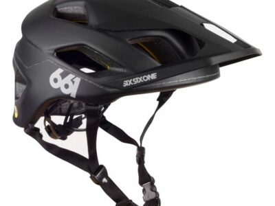 Kaciga 661 Crest Mips black