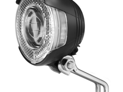 Svetlo prednje dinamo Busch&Muller Lyt B N Plus -Sa integrisanim prednjim katadiopterom. -Svetlo za HUB dinamo (u glavi prednjeg tocka). Osvetljenje bliskog polja: Za bezbednu vožnju veoma je važno da imate dobar pogled na oblast neposredno ispred prednjeg točka. Neravnine, prepreke, rupe u ovom „bliskom polju“ lako se primećuju na svetlosti i izbegavaju se kratkim, intuitivnim pokretima upravljača. U mraku, ovo je moguće samo ako je područje ispred bicikla jako i ravnomerno osvetljeno. Subjektivno, potreba za svetlim bliskim poljem raste što je vaša brzina sporija, jer će vaša ravnoteža biti sve više ugrožena mogućim preprekama. precizna linija između osvetljenih i tamnih područja Poziciono svetlo: Ova inovacija kompanije Busch+muller iz devedesetih godina postala je bezbednosni standard. Dodatni "plus" označava da je poziciono svetlo integrisano u opremu, za šta nisu potrebne ni baterije. Kada bicikl prestaje da se vozi, LED stajaće svetlo (pozicija) se napaja energijom iz kondenzatora koji ne zahteva održavanje. Kondenzator se sam napuni tokom vožnje.